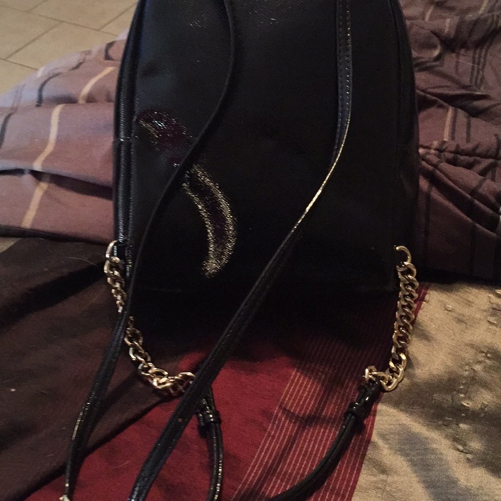 Backpack - Picture 2 of 2